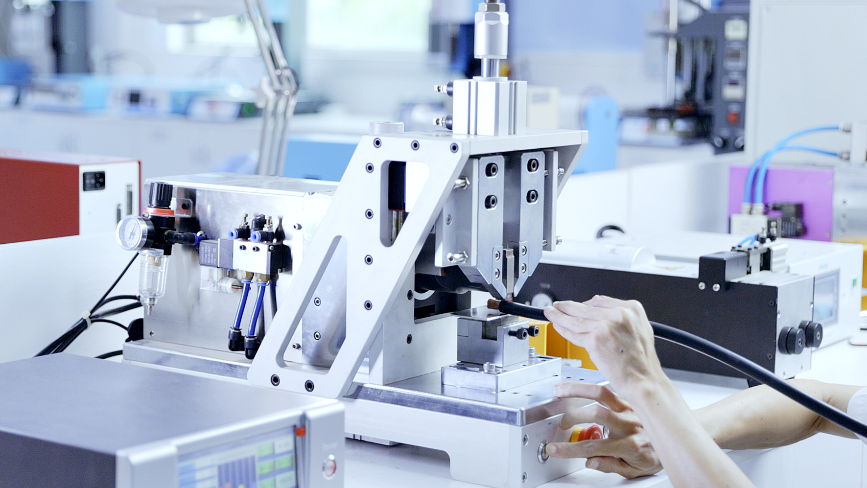 如何应对东和超声波焊接机换能器性能下降故障，是哪里出来问题？(图1)